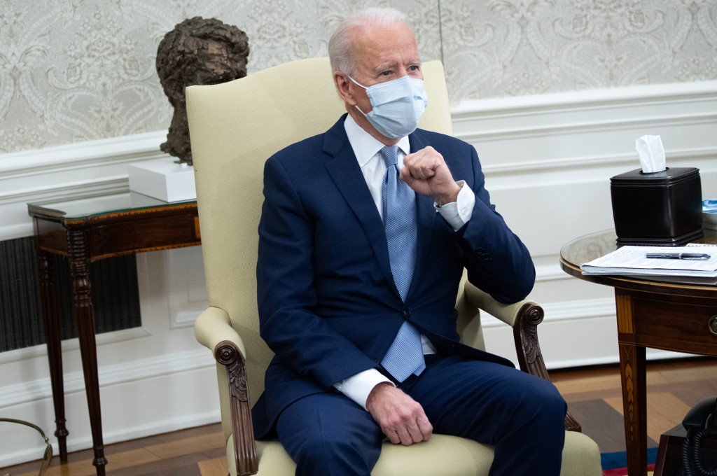 Décidé à tourner la page Trump, Biden veut faciliter les naturalisations