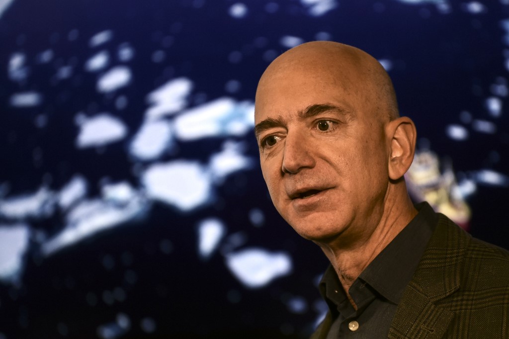 Bezos prend du recul, cède les commandes au quotidien d'Amazon