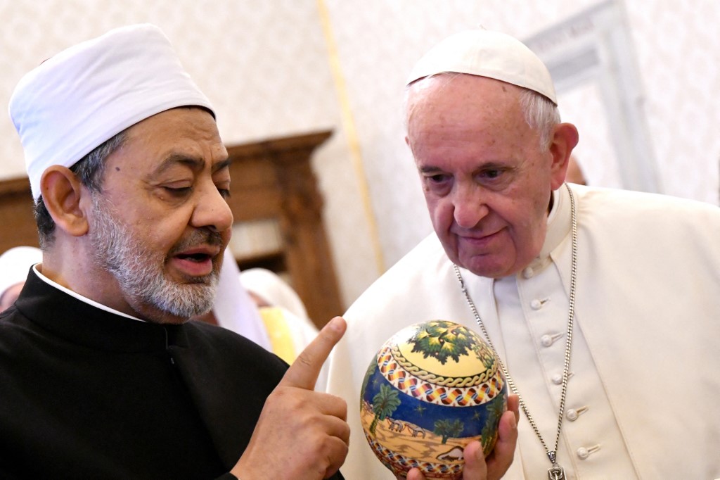 La fraternité abrahamique : nouvelle optique pour affronter le défi religieux