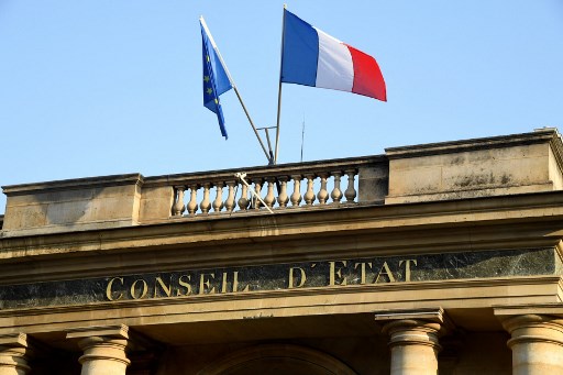 Le Conseil d'État suspend la possibilité d'imposer la visioconférence devant les juridictions pénales