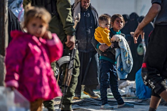 Quel avenir pour les enfants de Daech confinés dans des camps syriens ?