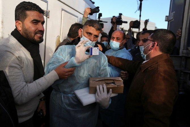 Arrivée à Gaza de milliers de doses de vaccins provenant des Emirats