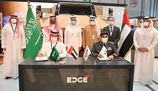 L'Arabie saoudite signe le tout premier accord militaire avec les Émirats arabes unis