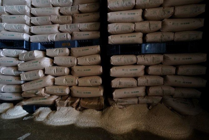 La pandémie pousse le Japon à ouvrir son stock de riz aux organisations caritatives