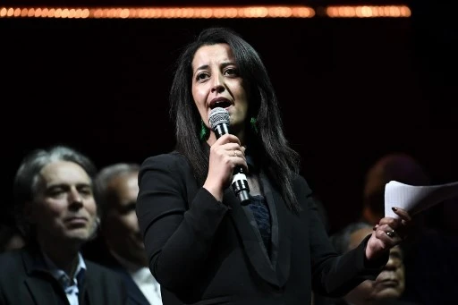 Nouveau rassemblement contre le projet de serre tropicale sur la côte d'Opale