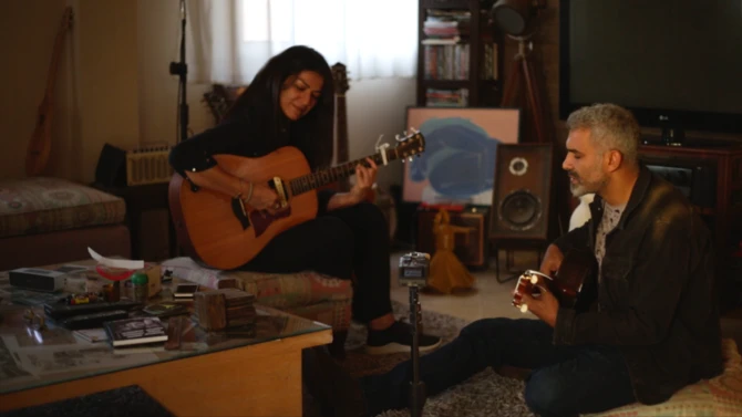 L’album aborde des thèmes variés, et la plupart des chansons s’inspirent des conversations du duo au sujet de leurs vies. (Photo fournie)