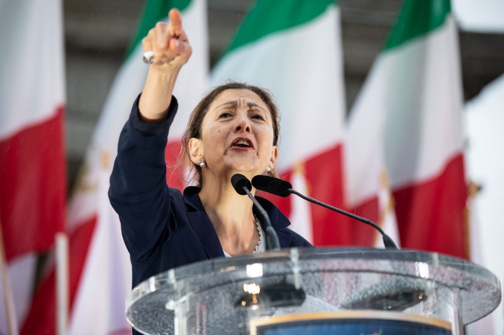 Ingrid Betancourt: c’est «un Norouz où je vois déjà une république nouvelle en Iran»