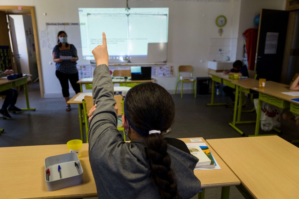 Enseignante menacée avec un couteau à Metz: le collégien mis en examen