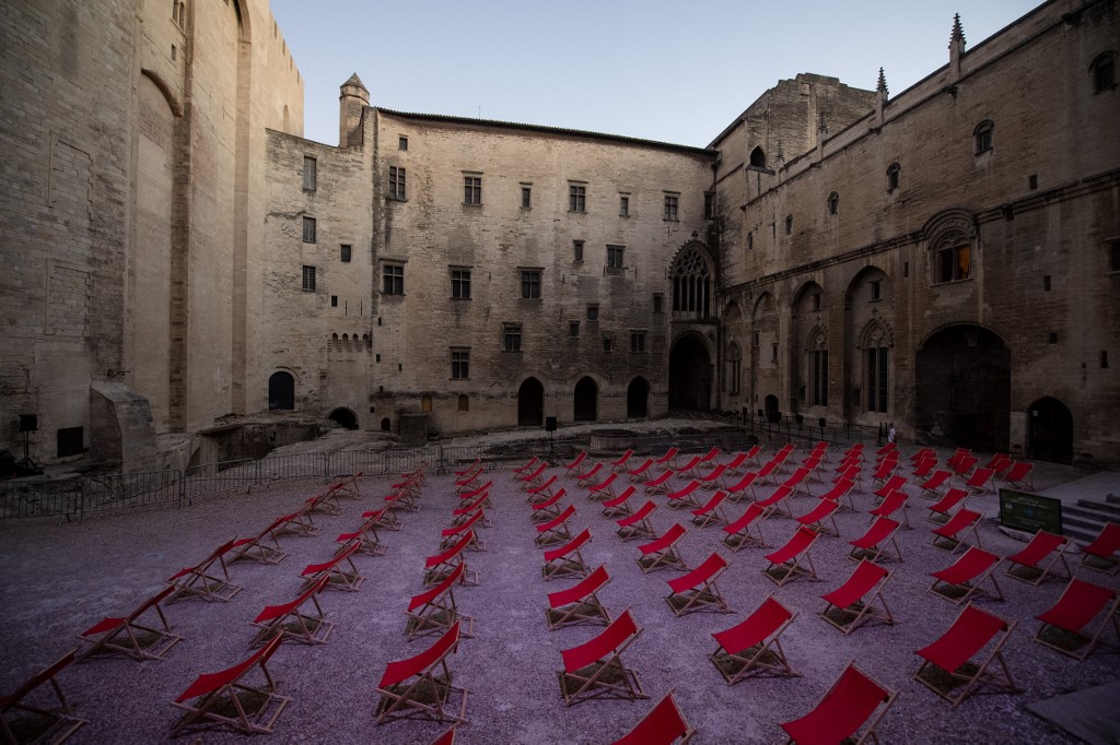 Festival d'Avignon: le rideau va se lever, trois scénarios de jauge à l'étude