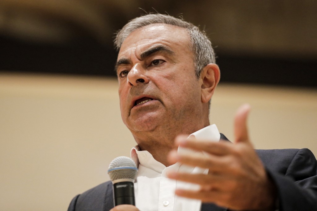 Deux Américains inculpés au Japon pour avoir aidé à la fuite de Carlos Ghosn