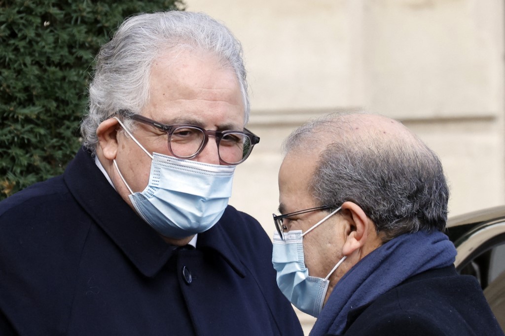 La Mosquée de Paris dénonce des propos de Schiappa sur les prêches des imams