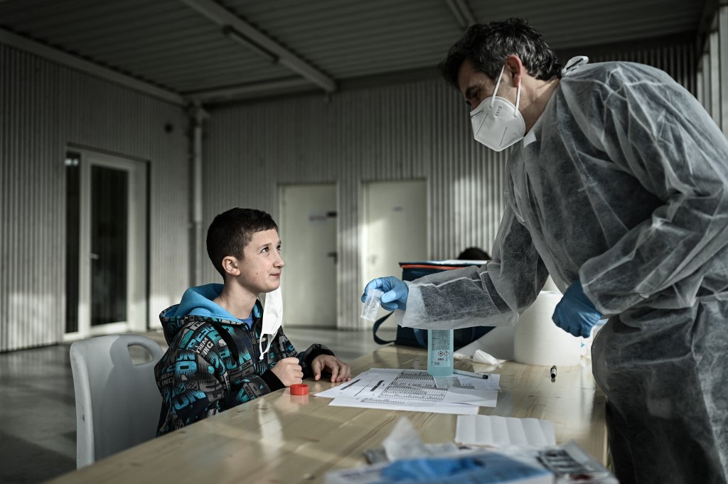 Covid-19: forte hausse des cas chez les enfants