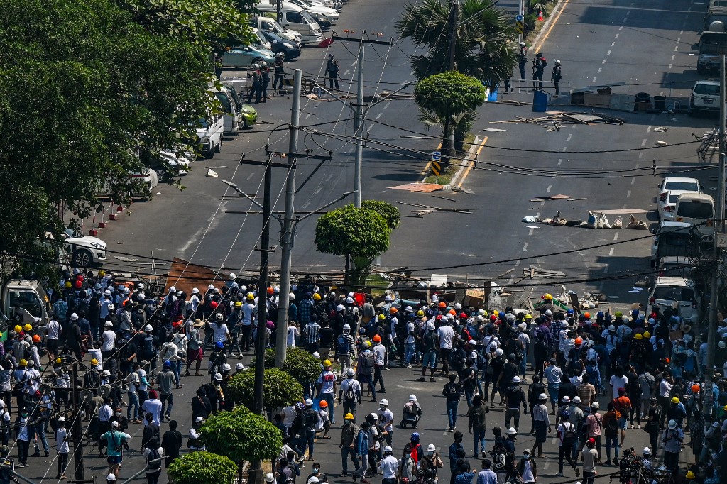 Birmanie: la junte intensifie sa répression contre les manifestations, huit morts