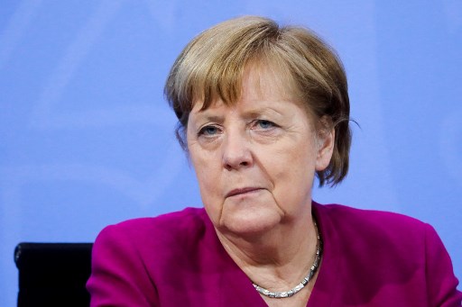 Pandémie: Merkel et son parti voient leur étoile pâlir