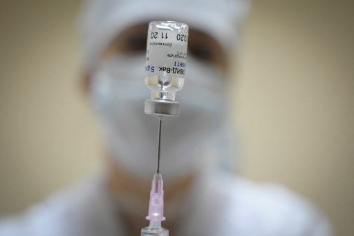 Les créateurs du Spoutnik V veulent des excuses après une pique de l'EMA