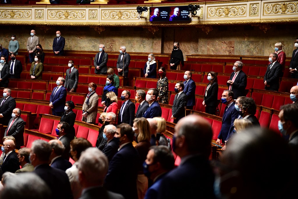 Collectivités: le Parlement adopte un texte facilitant les expérimentations locales