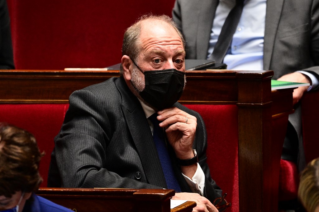Référendum sur le climat: une «ambition forte» soumise au préalable aux députés