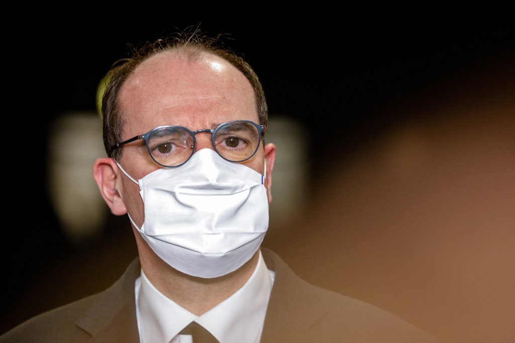 Vaccins: il faut avoir confiance dans AstraZeneca, dit Castex sur Twitch