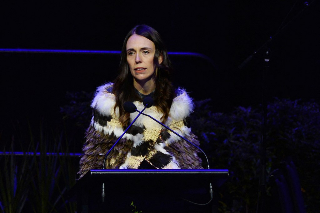 Ardern: la Nouvelle-Zélande a "le devoir" d'aider la communauté musulmane