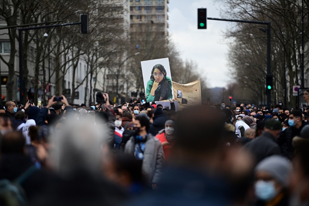 Dans les cités confinées de France, les violences et la rupture des jeunes