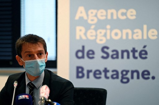 Covid-19, sur 219 cas possibles, 13 cas confirmés du variant "breton"