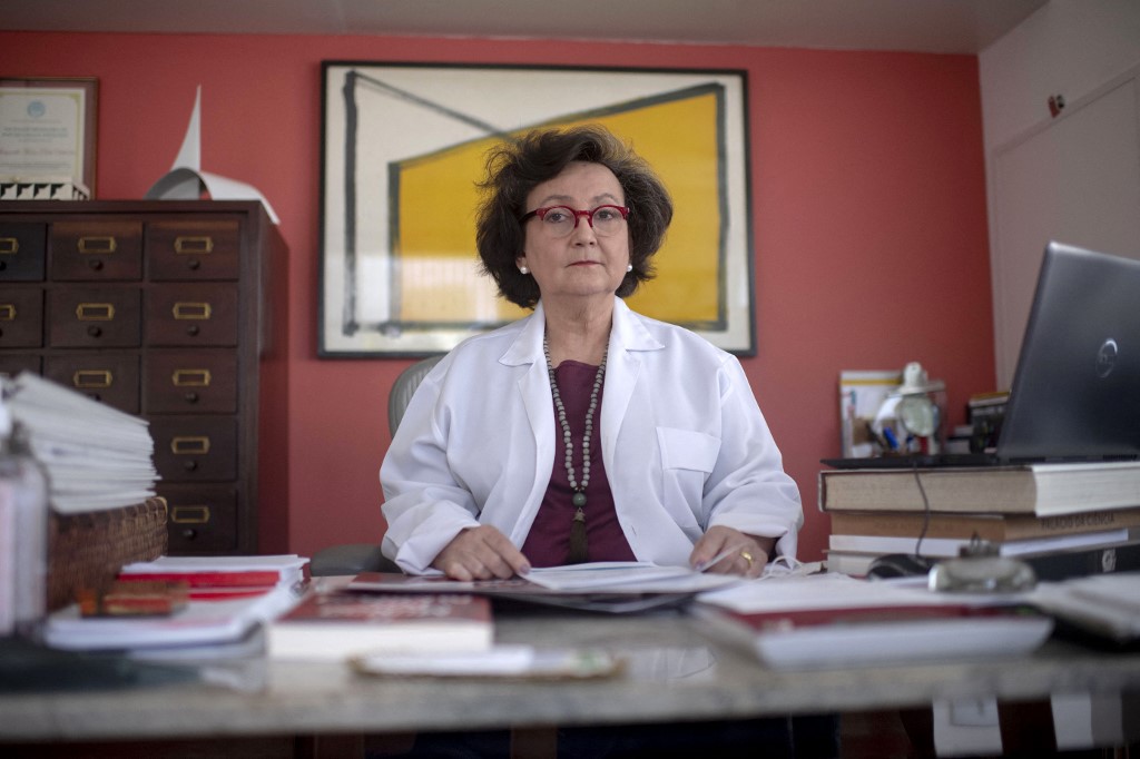 Au Brésil, la Covid fait des ravages chez les jeunes
