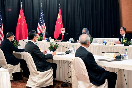 En Alaska, les Etats-Unis et la Chine étalent leurs désaccords irréconciliables