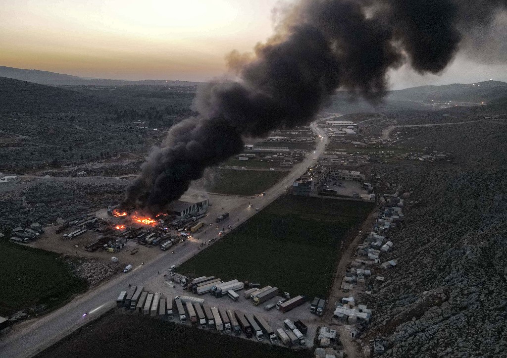 Washington et Paris condamnent des attaques de Damas et ses alliés contre des civils syriens