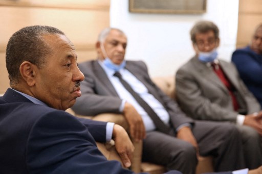 Libye: le gouvernement de l'Est cède à son tour le pouvoir