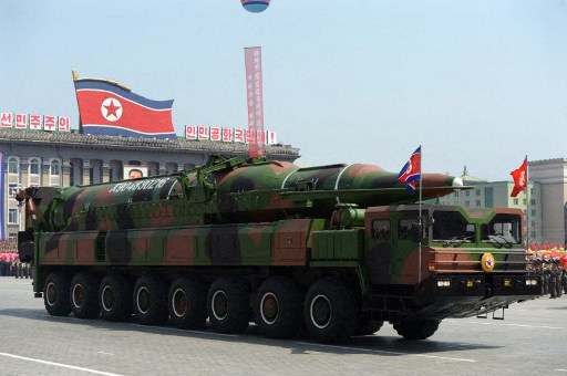 Pyongyang lance deux missiles balistiques dans la mer du Japon
