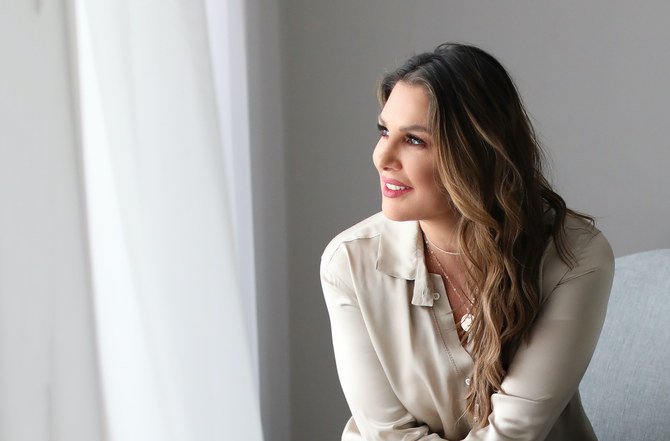 Les bijoux ludiques et funky de la créatrice libanaise Danya Jabre