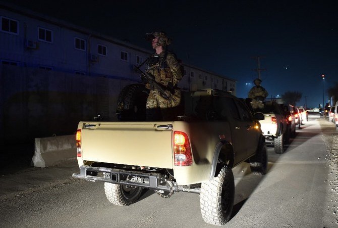 Les talibans menacent d’expulser par la force les troupes étrangères en cas de non-retrait US