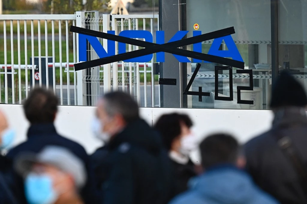 En pleine bataille de la 5G, Nokia va supprimer des milliers d'emplois