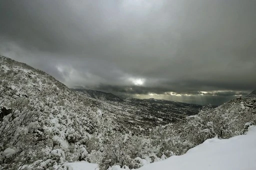 Liban: quatre réfugiés morts de froid dans une zone montagneuse