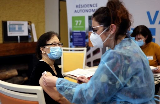 Week-end de "vaccination de masse" à Paris et en Ile-de-France