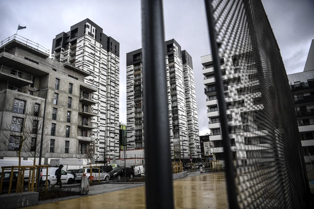 Rénovation urbaine: ces banlieues à la recherche d'un centre-ville
