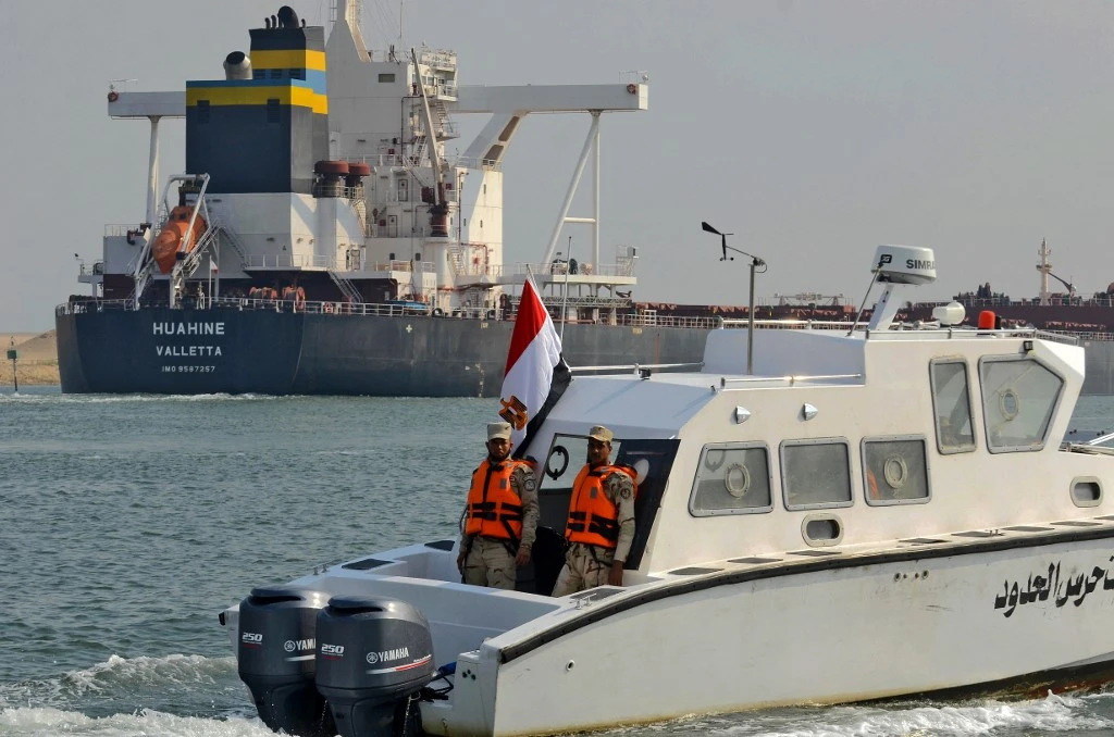 Canal de Suez: quelle facture pour les assureurs?