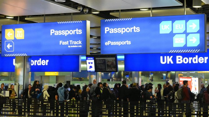 Comment les migrants paient le plus lourd tribut face à la Covid-19