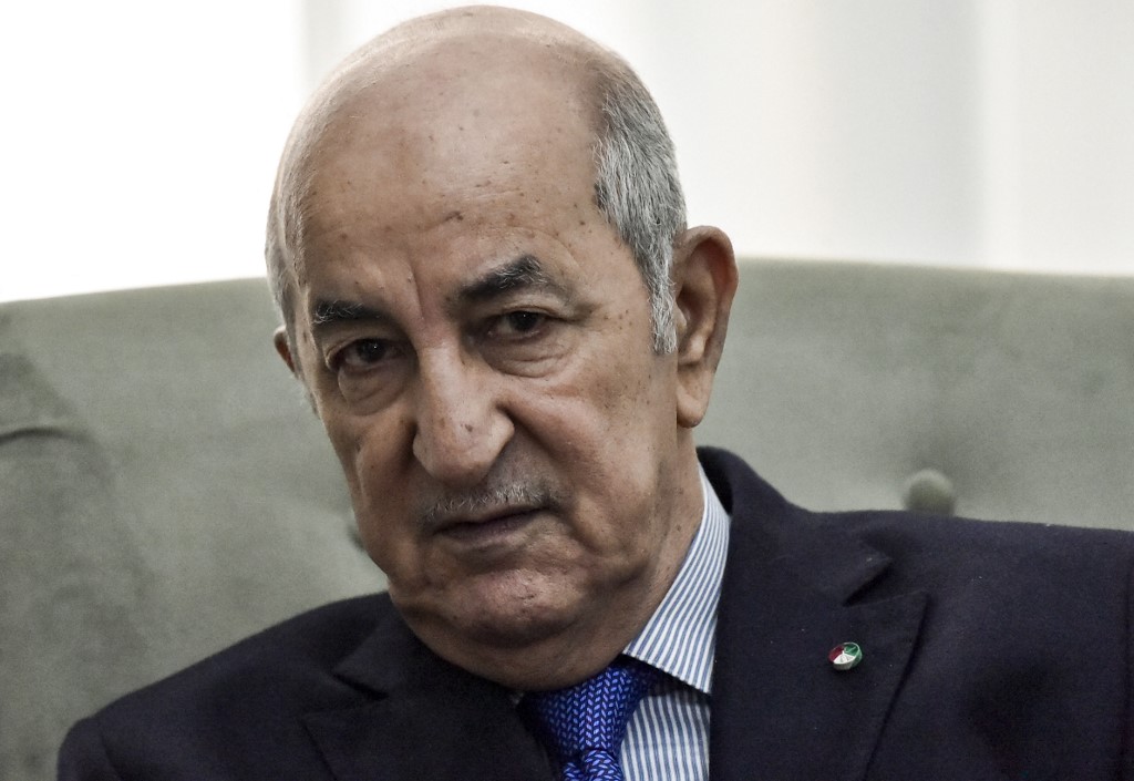 Algérie: Tebboune annonce le retrait du projet de loi sur la déchéance de la nationalité