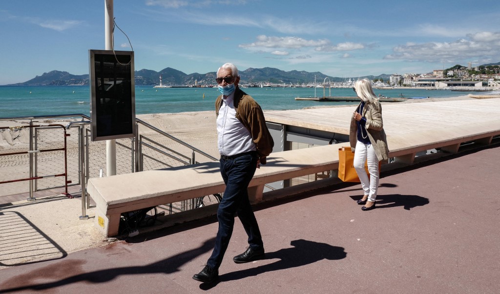 Contre l'avis du gouvernement, Cannes ouvre la vaccination à partir de 40 ans