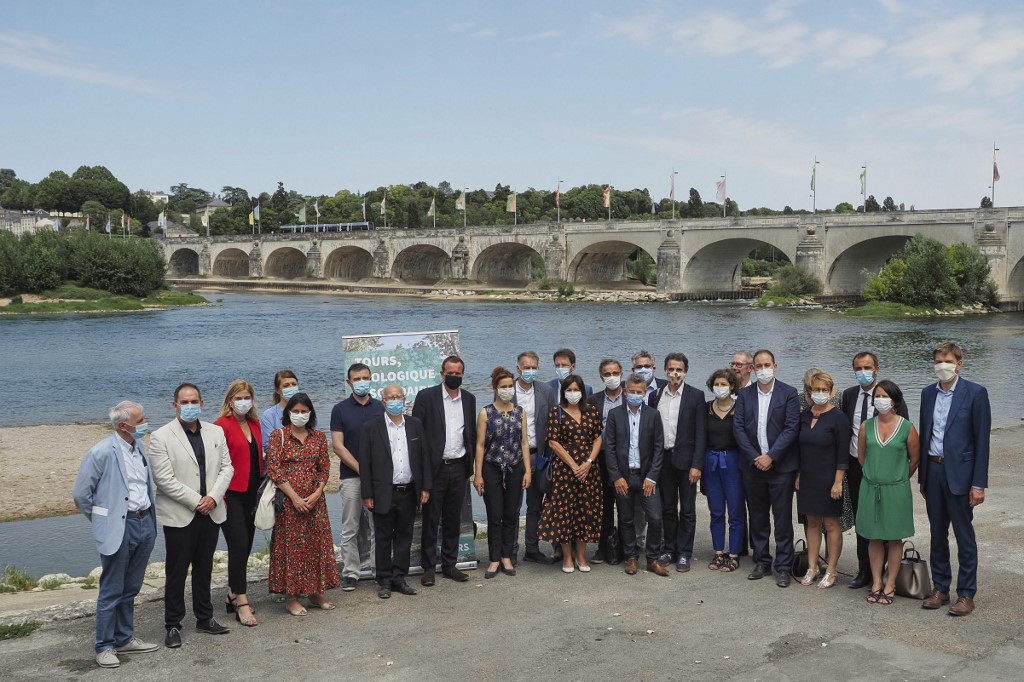 Contre le chômage, neuf maires PS et EELV préconisent des «emplois verts»