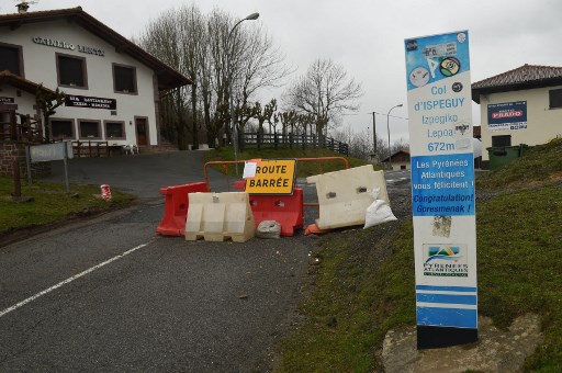 Un an de Covid, et des étrangers en France dans la nasse de la dématérialisation