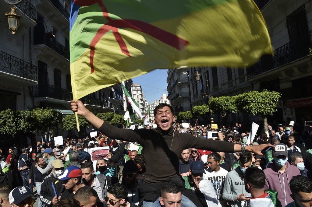 Algérie: démantèlement d'une cellule «séparatiste» kabyle projetant des attentats