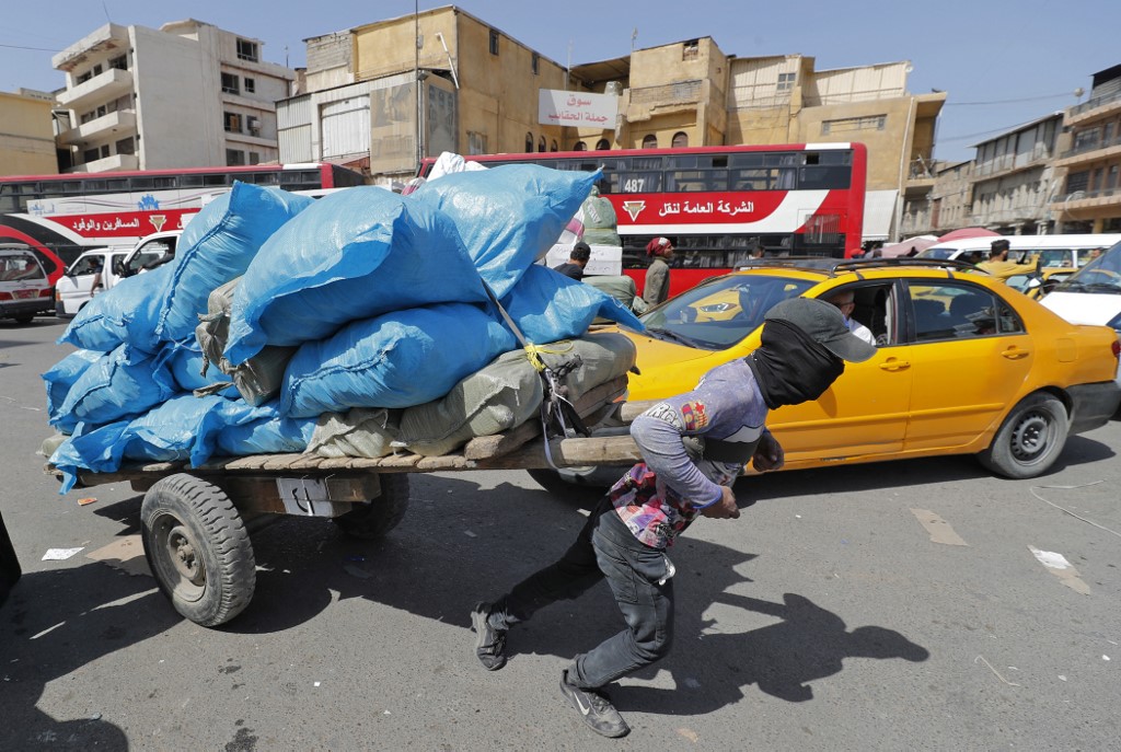 En pleine crise économique, l'Irak vote un budget en baisse de 30%
