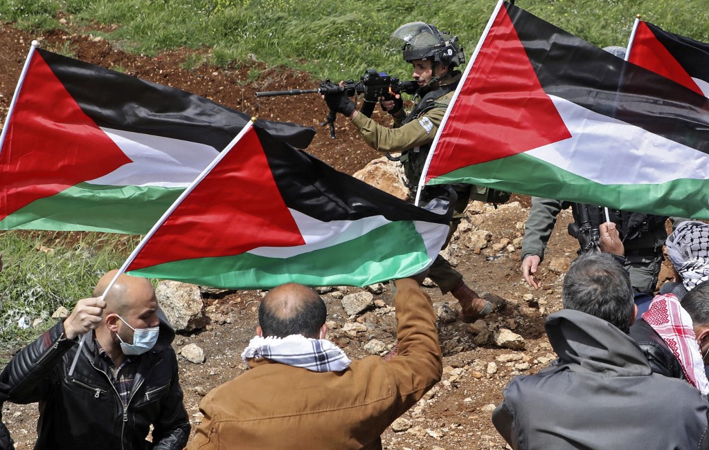 Washington reprend l'aide aux Palestiniens, défend une solution à deux Etats