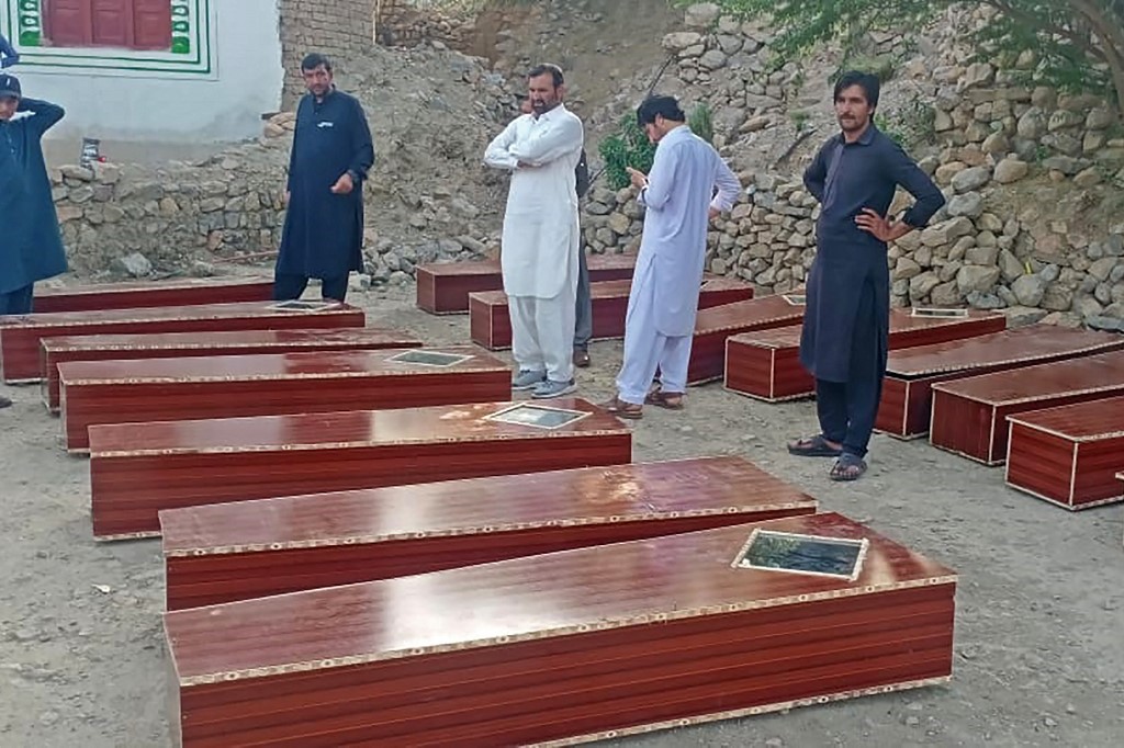 Pakistan: les corps de 16 mineurs enlevés il y a une décennie retrouvés