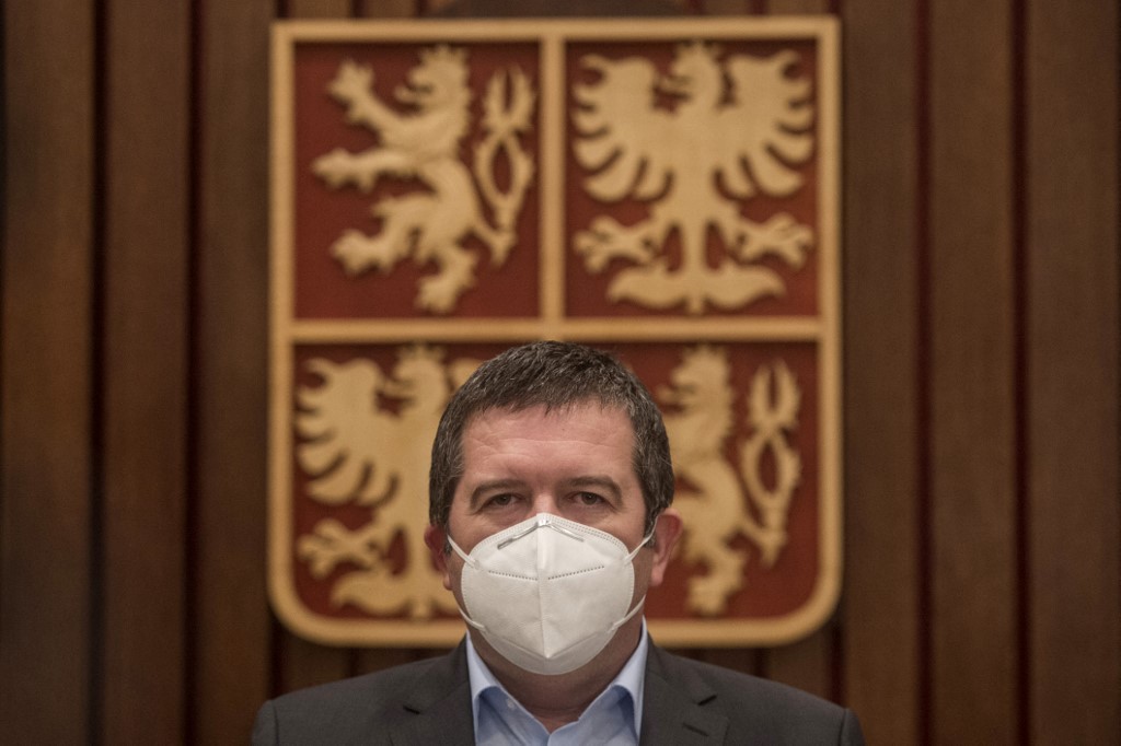 Prague menace d'expulser tous les diplomates russes