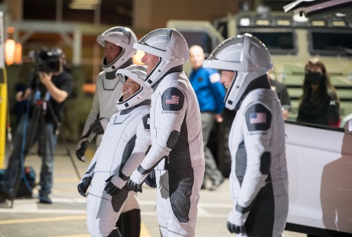 SpaceX se prépare à envoyer quatre astronautes vers la Station spatiale internationale