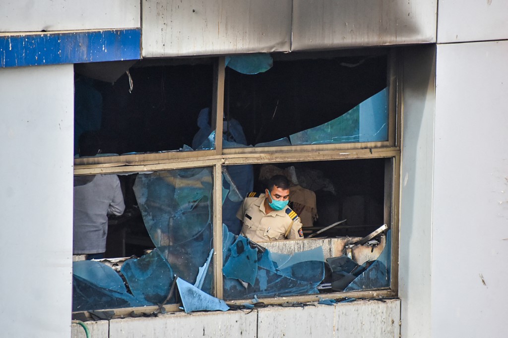 Inde: 13 malades du Covid-19 meurent dans l'incendie d'un hôpital
