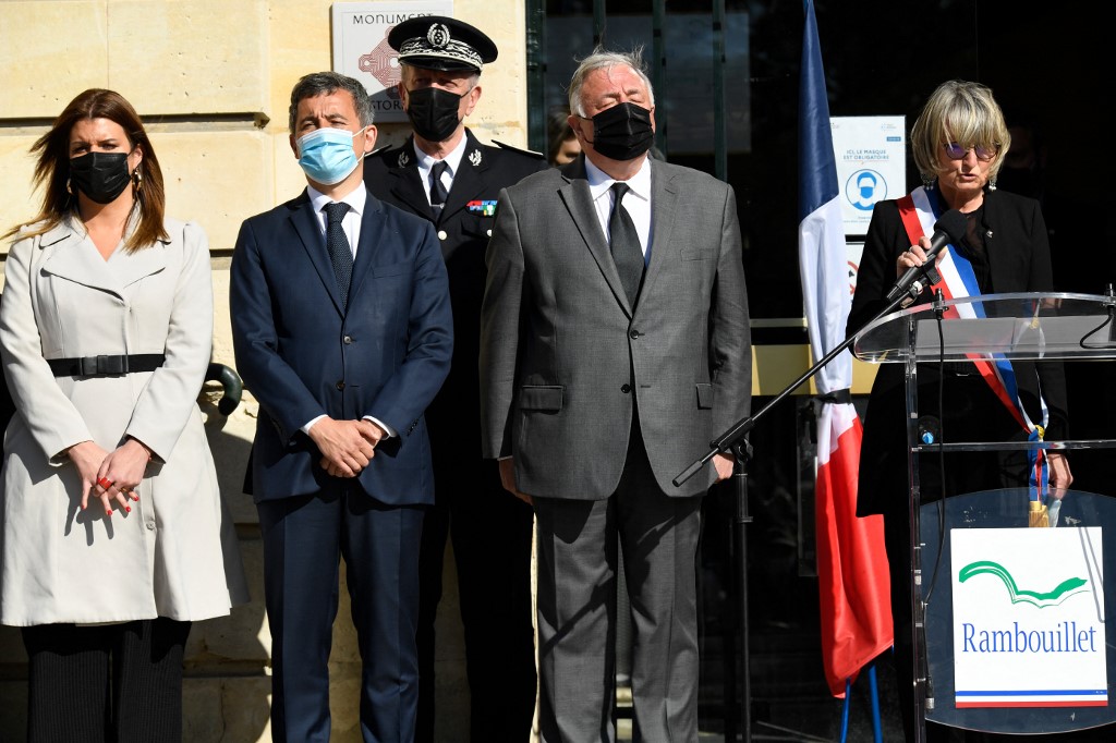 Attaque de Rambouillet: la France rend hommage à la policière tuée